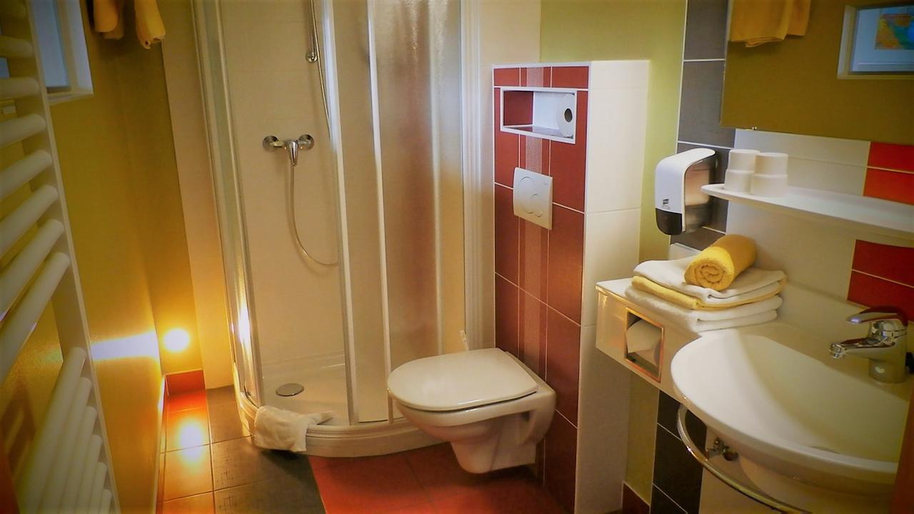Pension Waldfriede Bad Tatzmannsdorf Bagian luar foto